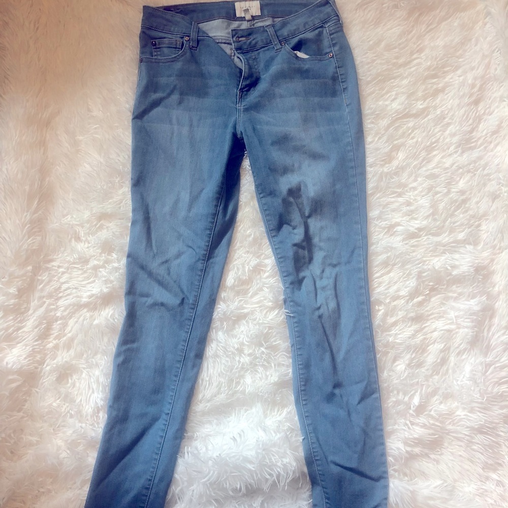Light Wash Skinny Jeans